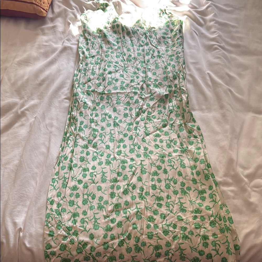 Zara Green and White Spaghetti Strap Maxi Dress